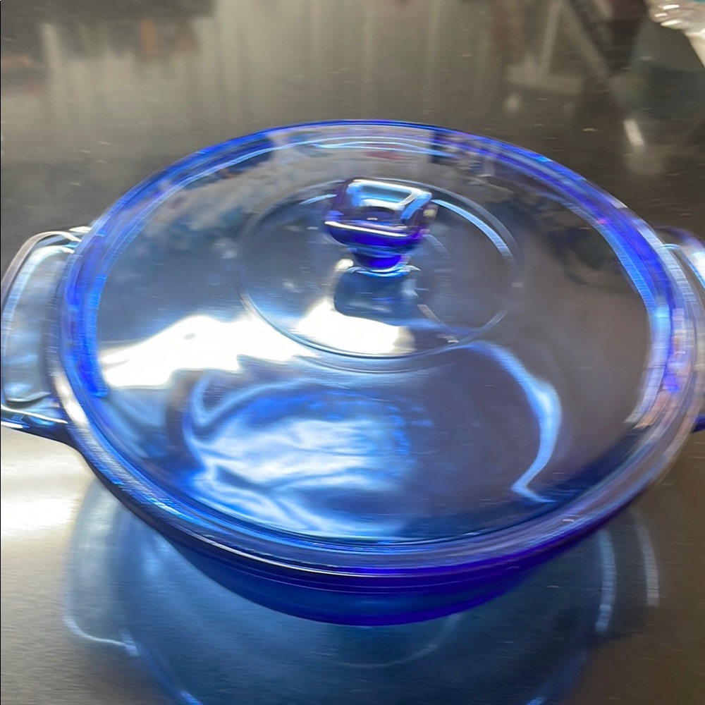 Vintage Anchor Hocking Casserole dish in Cobalt Blue.